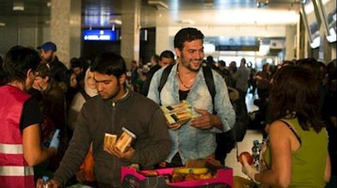 Germany puts refugees to work… for one euro