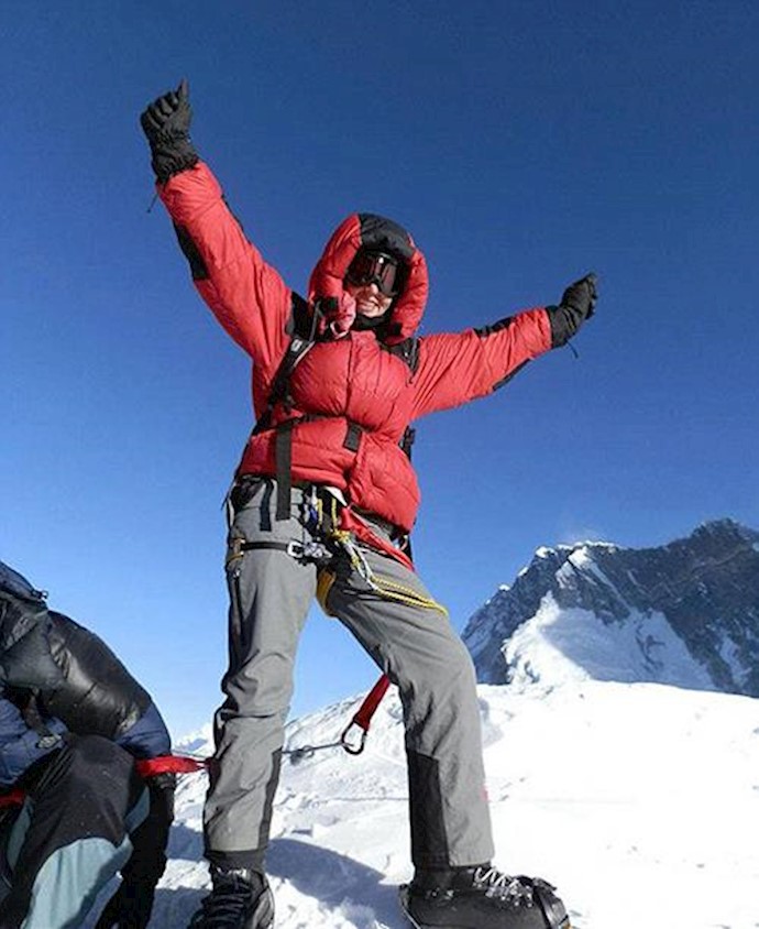 Australian and Dutch climbers die after Everest summit