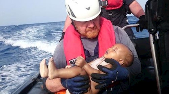 Drowned baby picture captures week of tragedy in Mediterranean