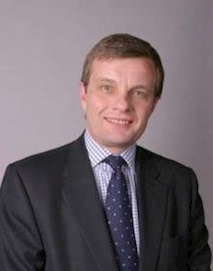 David Jones MP: Bombing of civilians in Aleppo is ‘tantamount to a war crime’