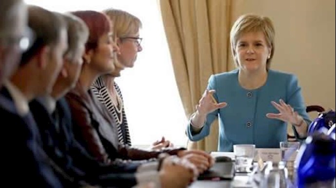 Scotland starts the drive to stay in EU , independence option open