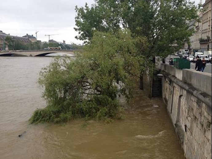 France releases tens of millions of euros for flood victims