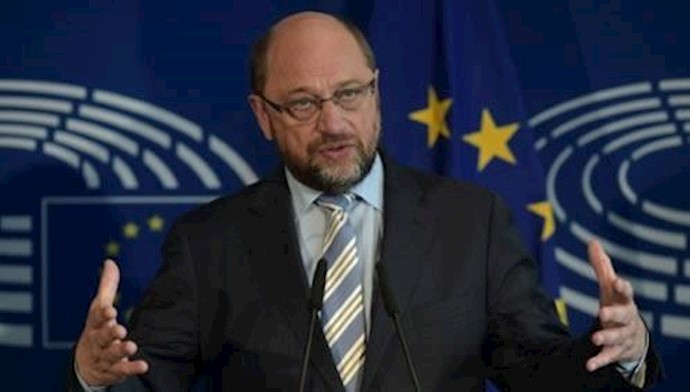 European Parliament urges Britain to begin EU exit Tuesday