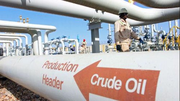 Oil prices stay close to seven-month high