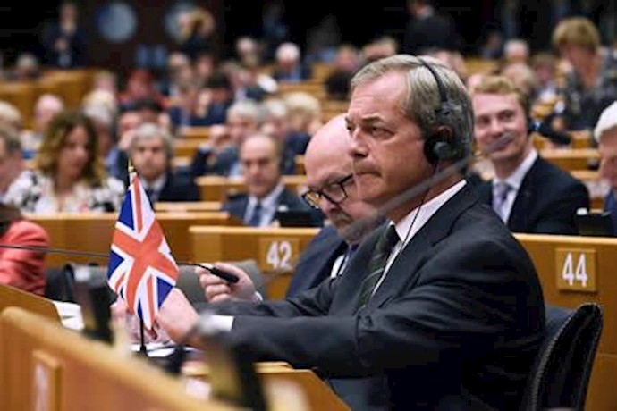 Europe presses Britain for swift exit to resolve the political and economic chaos