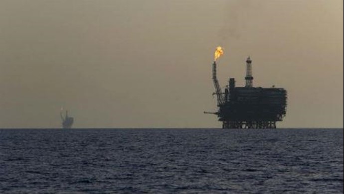 Oil price drop for a fifth day to three-week low due to inventory gains, Brexit fears