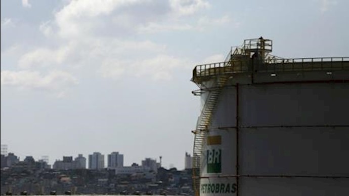 Oil prices cruise higher on a drawdown in U.S. crude stocks