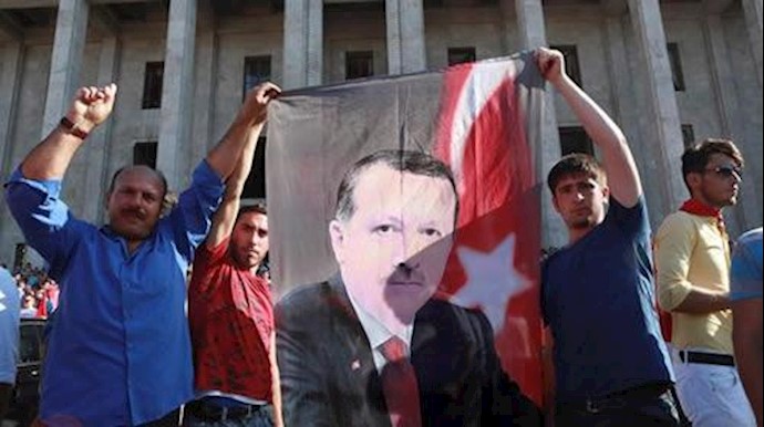 Turkey’s four main political parties have released a joint declaration during an extraordinary parliamentary meeting