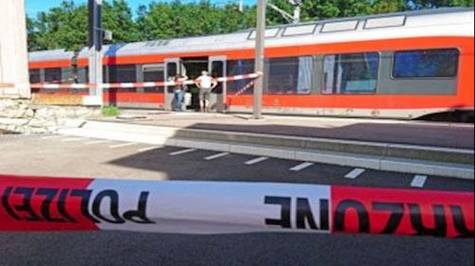 Switzerland train attack: Two die after man sets carriage alight, attacks passengers with knife