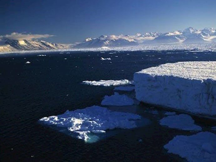 Blue lakes are appearing in Antarctica – and that’s a bad thing