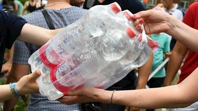 Germany tells citizens to stockpile food in case of attack