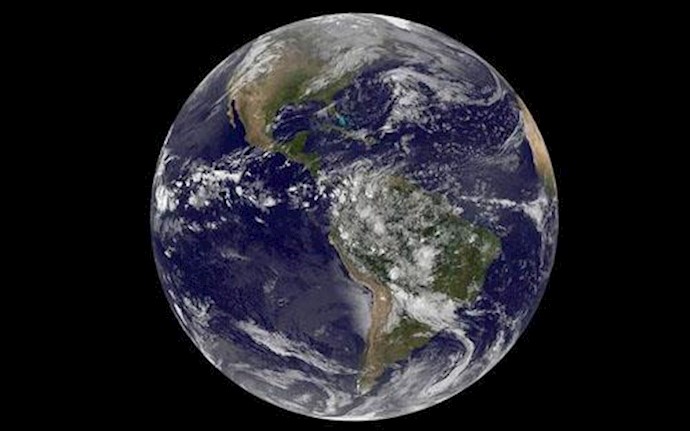 How to track poverty from space+Video