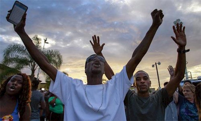 Police killing of unarmed black man in San Diego sparks protest+Video & Photos