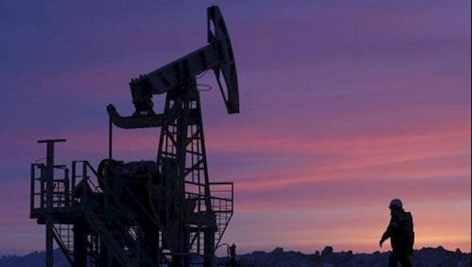 Crude oil prices extend gains after Russia, Saudi Arabia sign pact