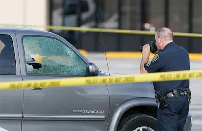 Houston lawyer wearing Nazi uniform opens fire at strip mall; nine injured, suspect shot dead by police + Video & Photos