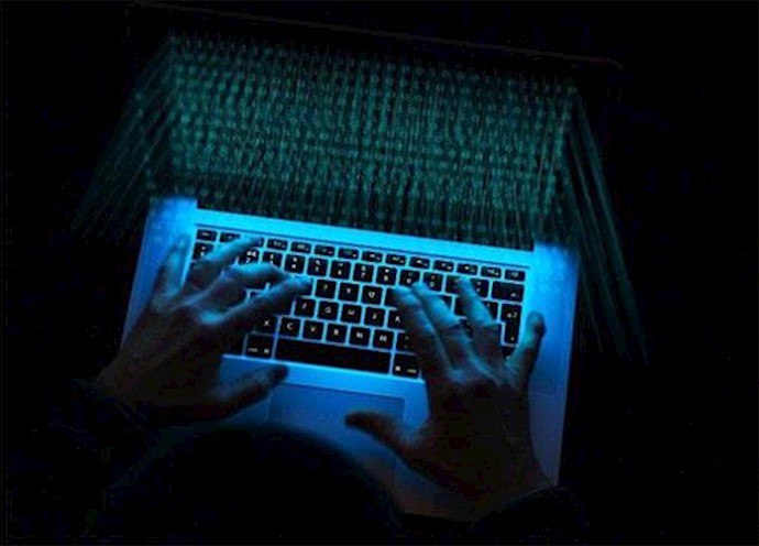 Yahoo says hackers stole info from 500 million user accounts