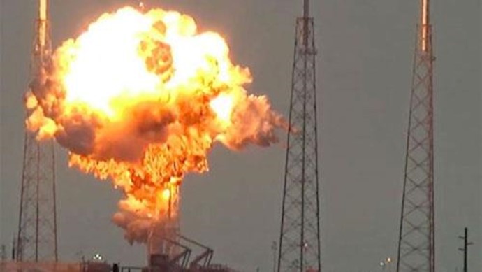 SpaceX Explosion Destroys Facebook Satellite(Video+Photos)