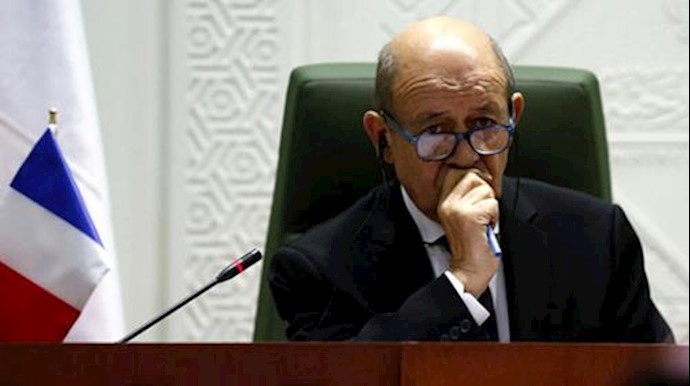 'Frances Foreign Minister Jean-Yves Le Drian attends a joint news conference with Saudi Foreign Minister Adel al-Jubeir in Riyadh'
