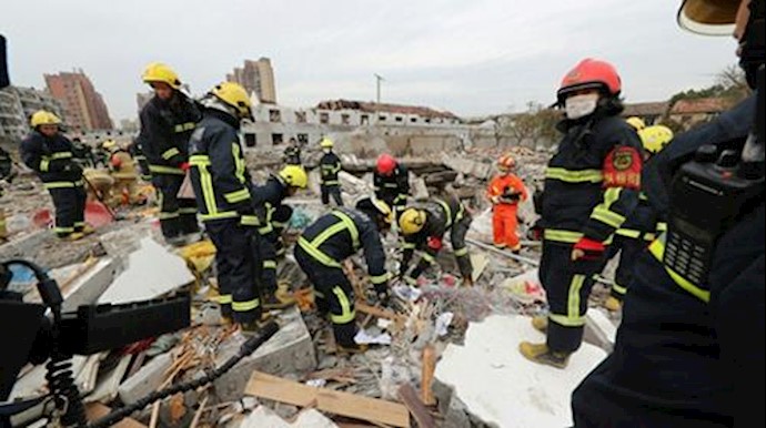 Blast rocks Chinese megaport city, two dead