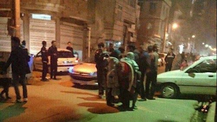 Lead2+photos: Magnitude 5.2 quake strikes near Tehran