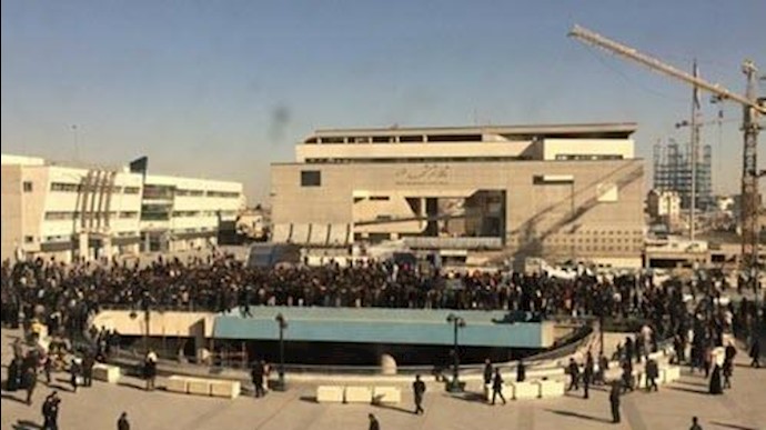 Iran: Call for nationwide demonstration in support of “NO to high cost of living” uprisings