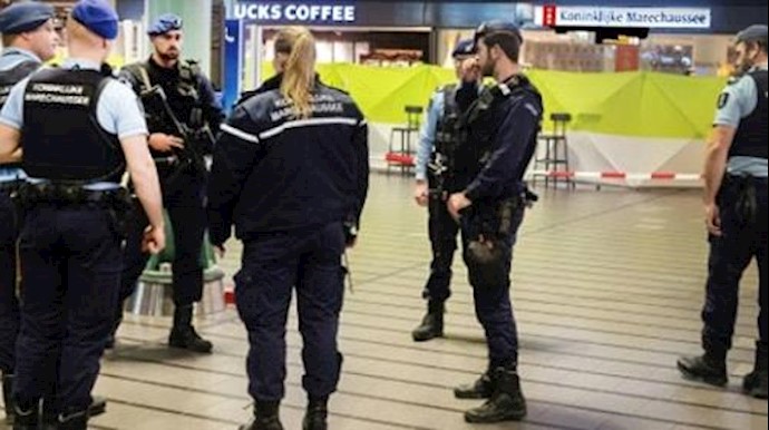 Dutch arrest four for ‘terrorism’: prosecutors