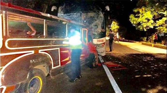 20 died in Philippines bus crash on the way to Christmas mass