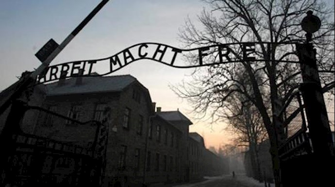 Poland publishes list of Auschwitz guards to show they were German