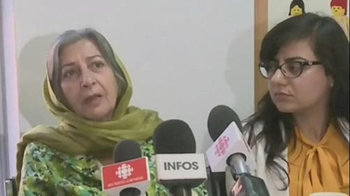  'Roghayeh Azizi Mirmahaleh, giving out a press conference in Candad'