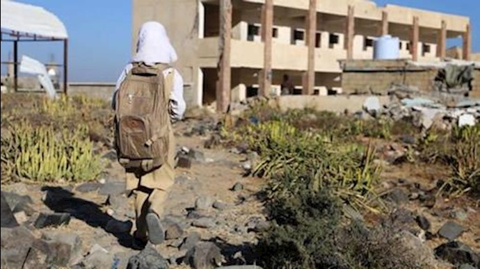 Sanaa schools on indefinite strike protesting Houthi