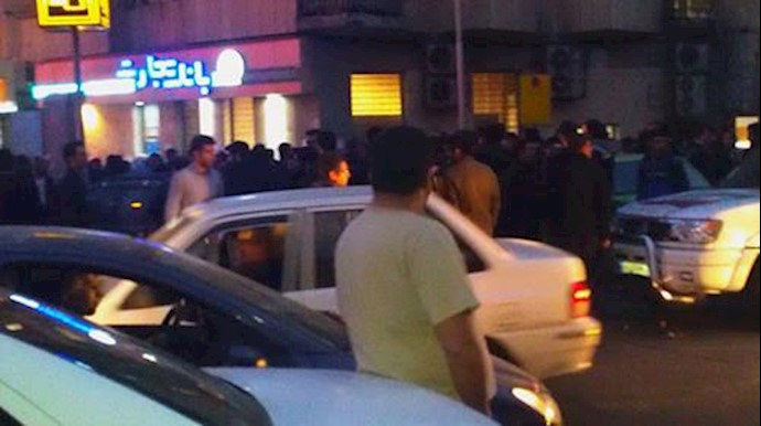 Iranian vendors clash with agents of special forces’ police