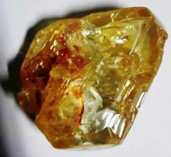 Sierra Leone pastor discovers 706-carat diamond