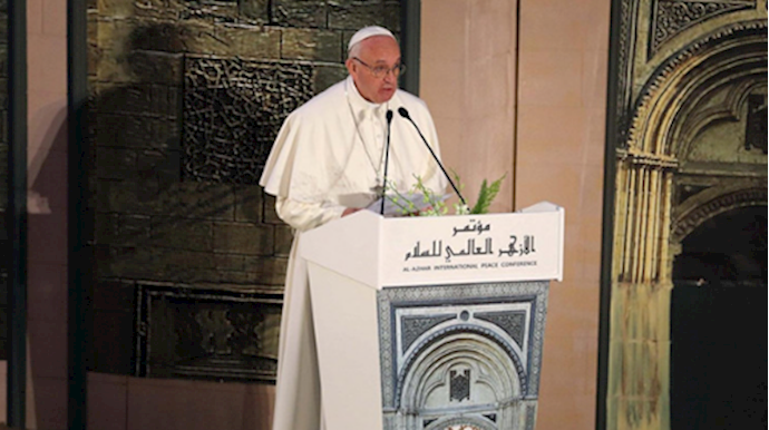 WATCH: Pope Francis greets people of Egypt with ‘Assalam Alaikum’
