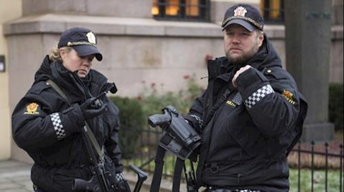 Norwegian police defuse explosive device near Oslo metro station