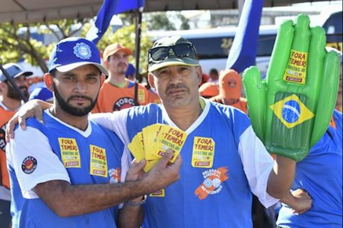 Protesters mass in Brasilia against Temer, austerity