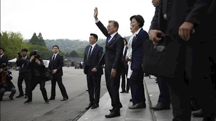 Video: S. Korea’s Moon begins term as president after landslide election win confirmed