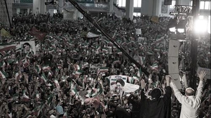  'Supporters of Mullah Raisi at one of his gatherings'