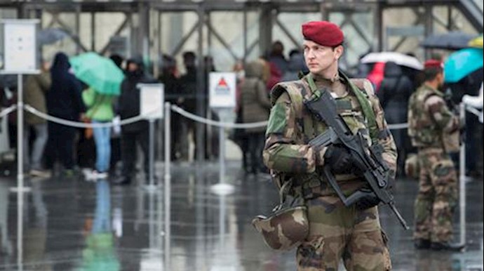5 DETAINED, WEAPONS SEIZED IN FRENCH ANTI-TERRORISM RAIDS