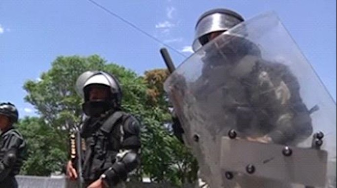 Afghan government pledges inquiry into deadly protest violence