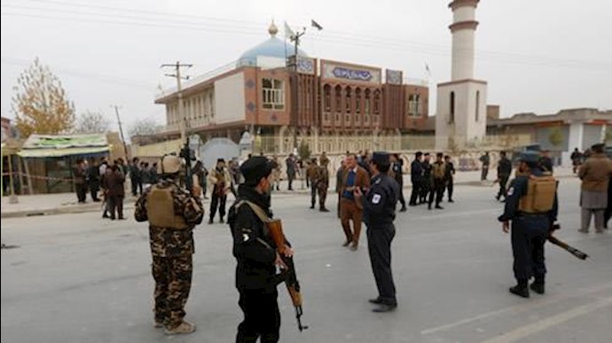 Suicide bomber hits crowded Kabul Shiite mosque