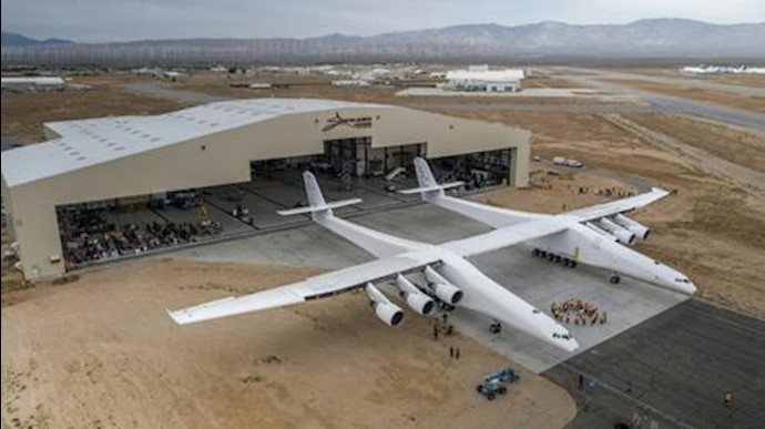 Colossal rocket-launching plane rolls toward testing