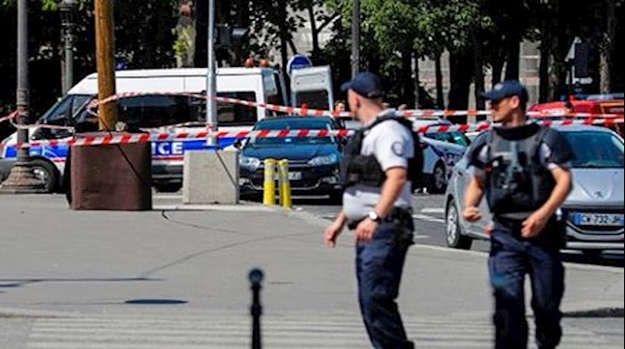 Car hits police vehicle on Paris’ Champs Elysees, driver arrested