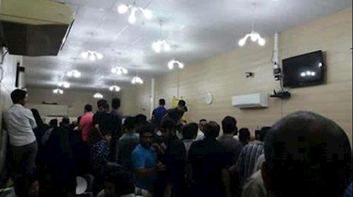 Iran: protests and demonstrations in major cities + Photos