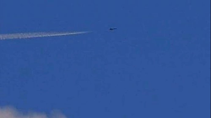 Opposition fighters hit Assad warplane in Damascus countryside