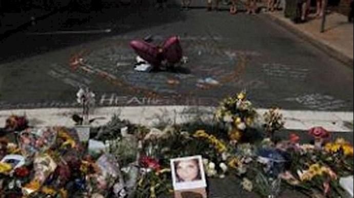 Roadside bomb blast kills eight soldiers in southwest Pakistan