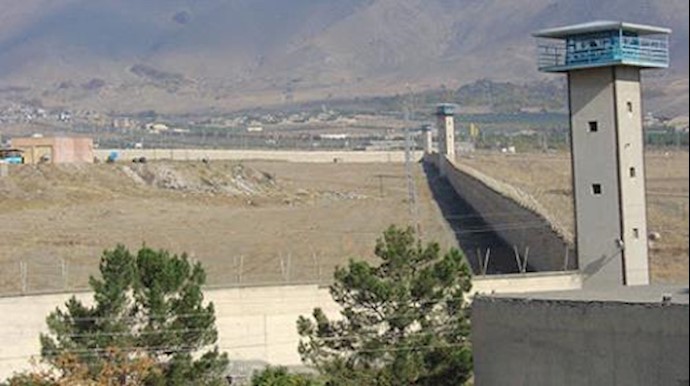Iran: Political Prisoners Stage Hunger Strike to Protest Attack by Special Guards