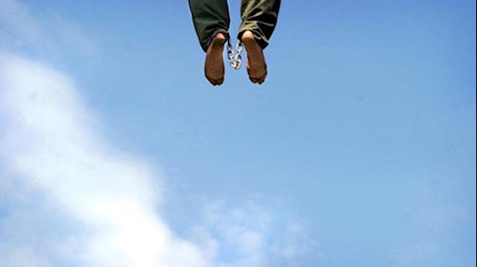 Iran executes 100 people in one month alone