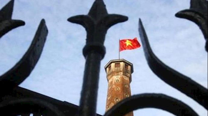 Vietnam tells officials to avoid graft and live modestly
