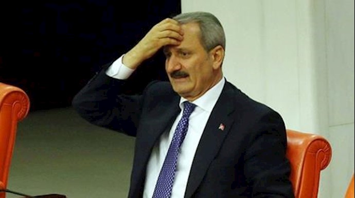 U.S. charges former Turkish minister with Iran sanctions evasion