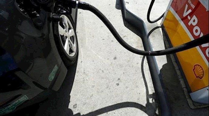 Oil prices gain after U.S. inventories unexpectedly draw amid rising demand